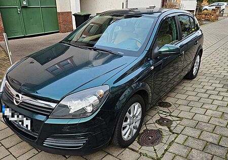 Opel Astra 1.8 ECOTEC 92kW Automatik - Elegance