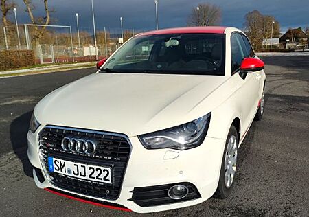 Audi A1 1.4 TFSI S tronic S line Xenon DSG Navi PDC