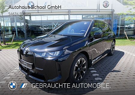 BMW iX xDrive60 M Sport AHK ACC 360° HuD PANO DAB