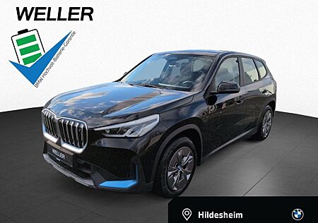 BMW iX1 xDr 30 Parkassistent,Shzg,Adap.M-Fahrwerk