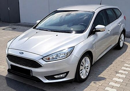 Ford Focus Kombi 1.5 Diesel | Navi | Bluetooth