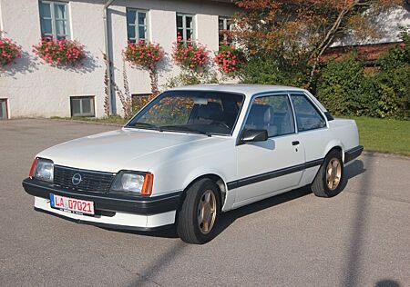 Opel Ascona