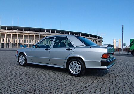 Mercedes-Benz 190 gebraucht kaufen Mercedes-Benz 190 Erstbesitz 190E 2.5 16 V unfallfrei H-Gutachten