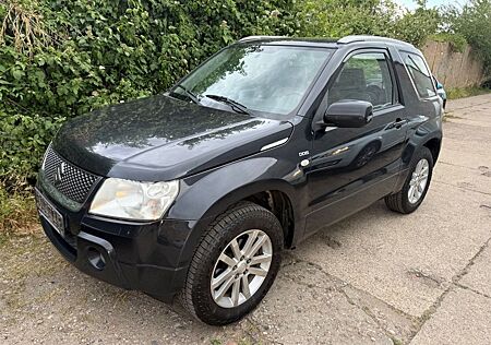Suzuki Grand Vitara 1.9 DDiS Black and White Black ...