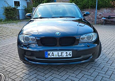 BMW 118i - Automatik