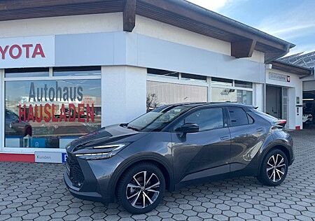 Toyota C-HR Hybrid 1,8 FWD Team Deutschland
