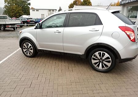 SsangYong Korando 2.0 l Diesel e-XDi 200 DPF Sapphire ...