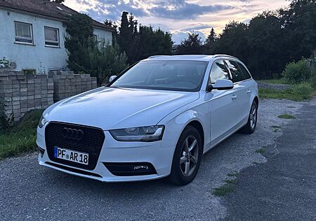 Audi A4 B8 8K5 Avant, 2.0 TDI, 143PS