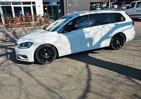VW Golf Volkswagen 1.6 TDI DSG Join Variant Join