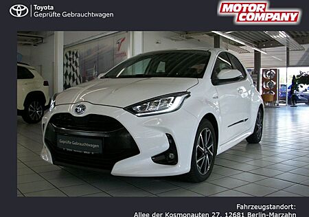 Toyota Yaris Hybrid Club