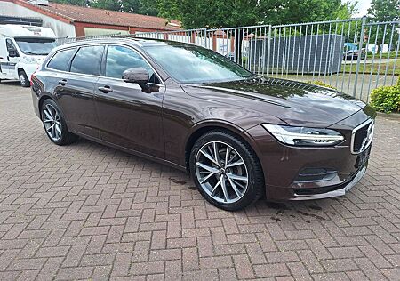 Volvo V90 D4 Panoramdach +Leder + Geartronic
