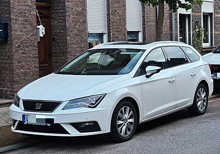 Seat Leon ST 1.4 TGI 81kW ACC DSG Pano Leder
