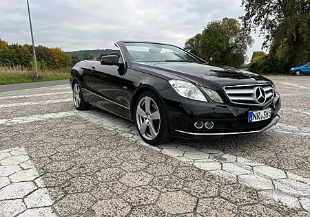 Mercedes-Benz E 350 V6 Cabrio 8 x bereift Service neu