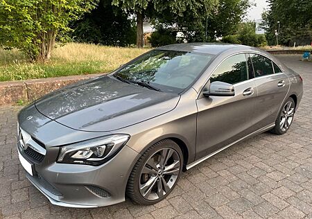 Mercedes-Benz CLA 200 PEAK Edition