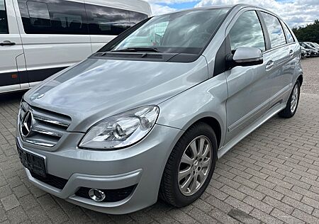 Mercedes-Benz B 180 CDI Leder Command Sitzhzg. Temp Klima