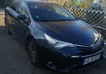 Toyota Avensis 2,0-l-D-4D Business Edition Business...