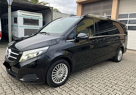 Mercedes-Benz V 250