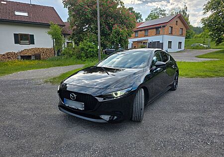 Mazda 3 Skyactive X AWD Vollaustattung