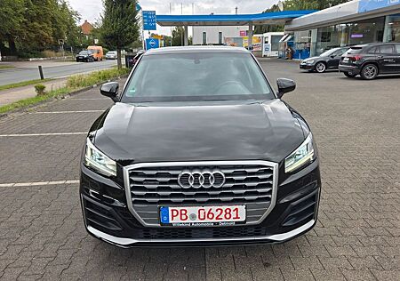 Audi Q2 -Quattro-S-LINE*2.0TDI-AUT+KLIMAUTOM+LED+LEDER