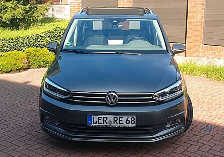 VW Touran Volkswagen 2.0 TDI SCR DSG Highline