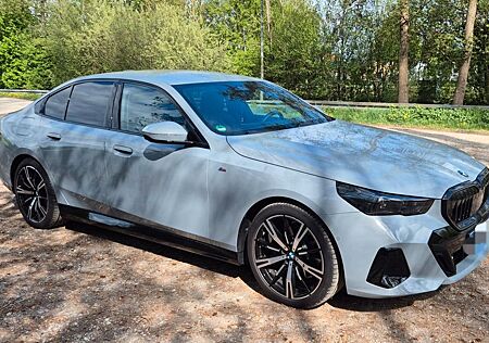 BMW 520d A-Werksgarantie, HIFI, AHK, M-Pro, DAB, 20"