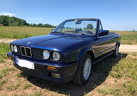 BMW 320i E30 Cabriolet
