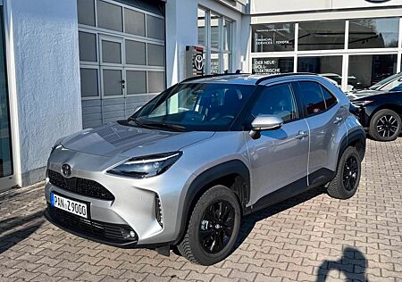 Toyota Yaris Cross 1,5 Hybrid Teamplayer Winter-P + Saf