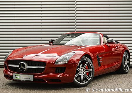 Mercedes-Benz SLS AMG Roadster AMG Speedshift DCT Leder Carbon