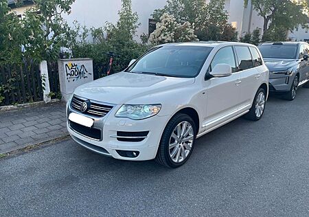 VW Touareg Volkswagen 3.0 V6 TDI Tiptronic -