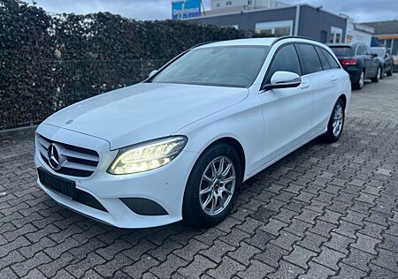 Mercedes-Benz C 180 T d LEDER*LED*MODELLPFLEGE*KAM*1.HAND