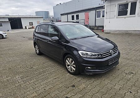 VW Touran Volkswagen 2.0 TDI SCR 85kW DSG Comfortline Comf...