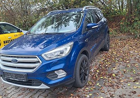 Ford Kuga 1,5 EcoBoost 4x2 110kW Titanium Titanium