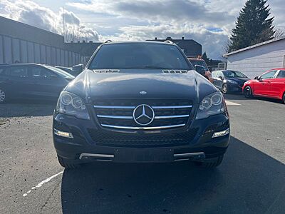 Mercedes-Benz ML 350 CDI 4Matic/AHK/Klimaauto/Sitzhei/Tempomat
