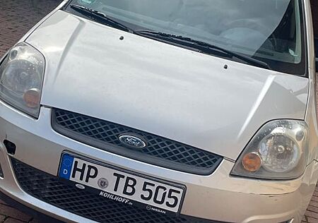 Ford Fiesta 1.3 44 kW Ambiente Ambiente
