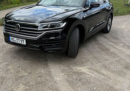 VW Touareg Volkswagen 3.0 V6 TDI 170kW 4MOT Tiptr. Atmosph...