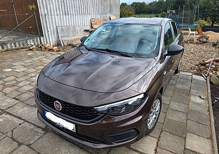 Fiat Tipo gebraucht kaufen Fiat Tipo 1.4 Street Limousine, Tüv neu, Nichtraucher