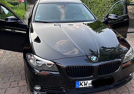 BMW 520d Touring Automatic schwarz