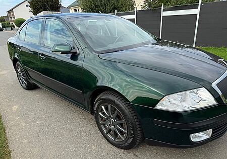 Skoda Octavia 1.6 75KW/2. Hand/Scheckheft/8-Fach