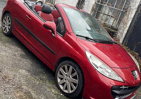 Peugeot 207 207Cabrio klima TÜV Leder scheckheft Sitzheizung