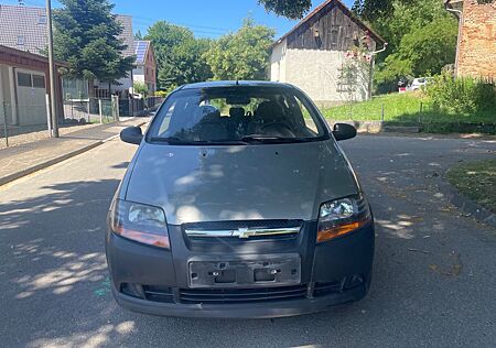 Chevrolet Kalos 1.2 S S /TÜV / 35.000km