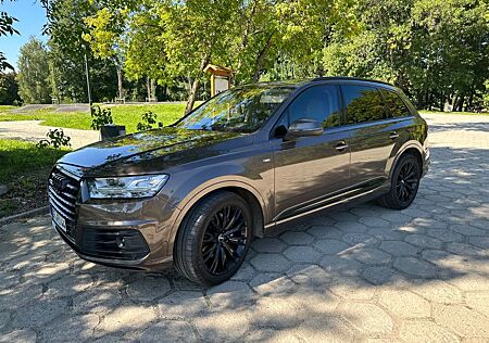 Audi Q7 3.0 TDI quattro S-Line/Matrix/360/Head-up