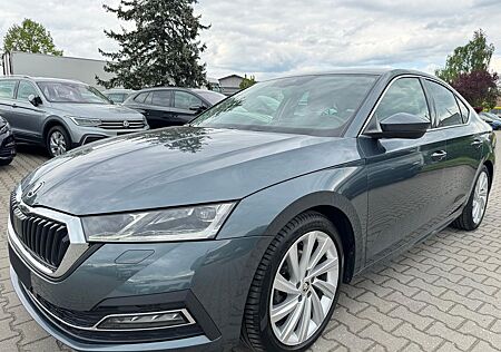 Skoda Octavia Lim 2.0 First Ed Leder StHeizung ACC HUD