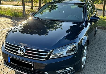 VW Passat Variant Volkswagen 2.0 TDI DSG Comfortline BMT V...