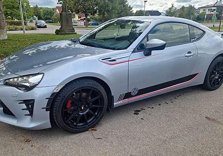 Toyota GT86 TRD!!!!*Navi*Xenon*Alcantara*TÜV/AU NEU*