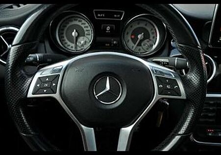 Mercedes-Benz 200