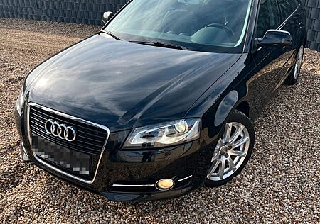 Audi A3 2.0 TDI Sportback Ambiente TÜV NEU 8 Fach