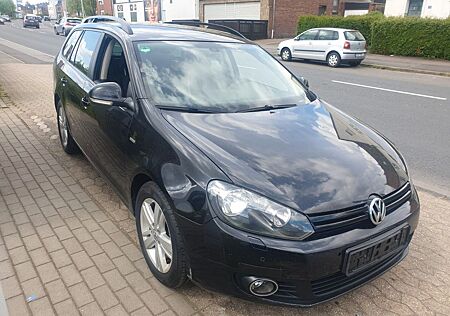 VW Golf Volkswagen 1.6 TDI DSG MATCH Variant