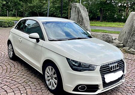 Audi A1 1.2 TFSI Attraction Attraction