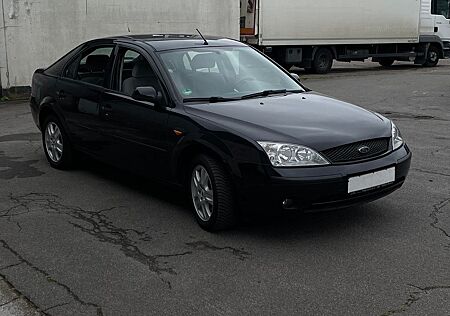 Ford Mondeo 2-Hand,S-Heft,Klimaauto,Sitzheizung,Alu,Tüv07/26