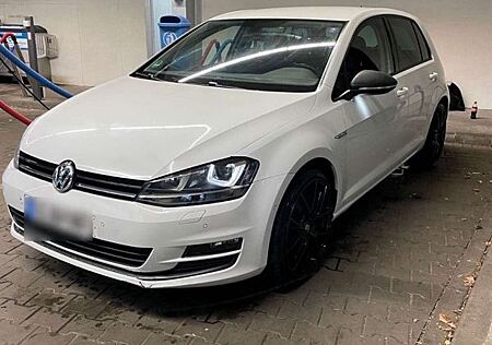 VW Golf Volkswagen 1.6 TDI BMT CUP